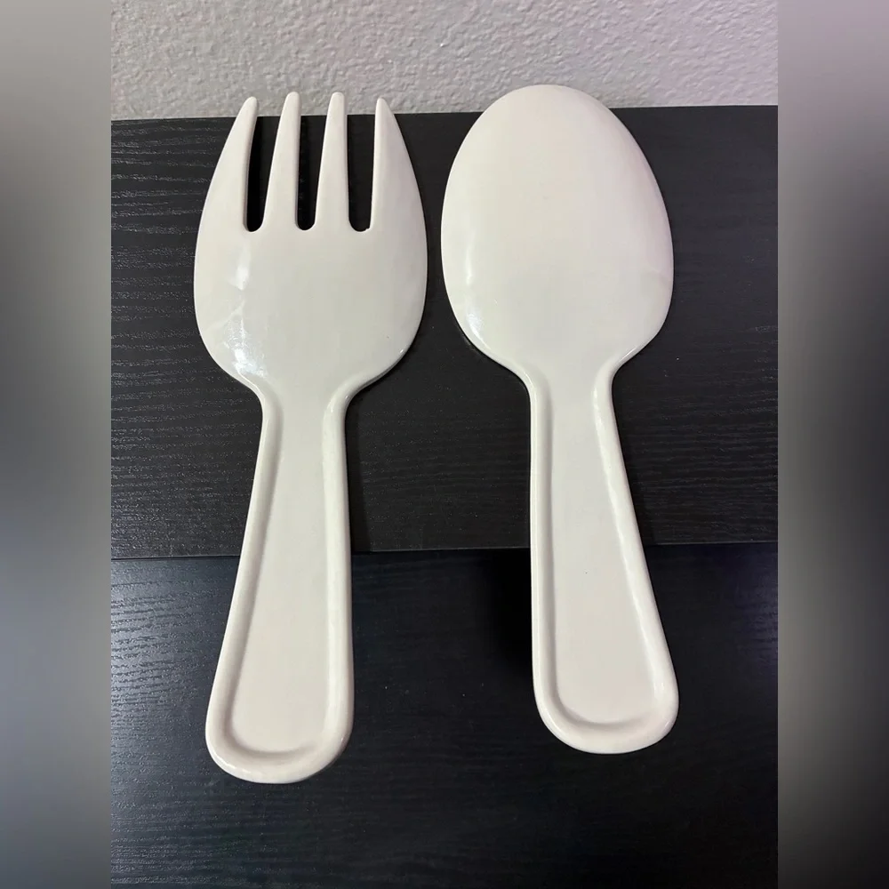 Tommy Bahama White Crackle Melamine Salad Serving Utensil 2 Pc Set NWOT